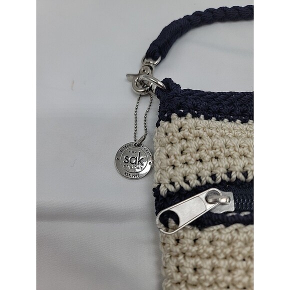 Womens The Sak Blue/Cream Striped Crocheted Crossbody 10x7x2 - Picture 3 of 7